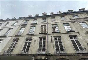 Location bureaux Rennes centre-ville - Proche transports en commun