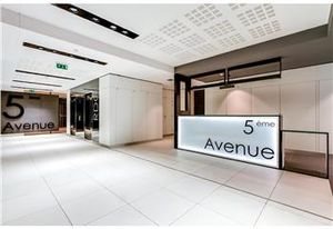 Location bureaux Courbevoie - Proche métro Esplanade de la Défense