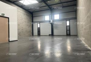 Lot d'activité à vendre Meyzieu - Proche transports