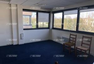 Location bureaux Saint-Avertin - Proche site tertiaire des Granges-Galand