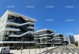 Location bureaux Lyon 7 - Quartier Gerland, proche tram et métro