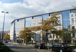 Location bureaux Roubaix - Proximité transports et centre commercial