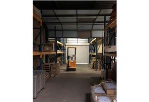 Vente local d'activité Buc - Bâtiment indépendant