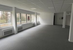 Vente bureaux Carquefou La Fleuriaye - Proche bus et autoroute