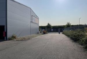 Location cellules d'activités Couëron - Proche 4 voies Nantes-Vannes