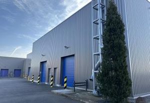 Bâtiment mixte à louer Sorinières - Proche périphérique nord/sud