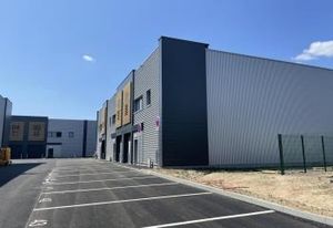 Local d'activité à louer Saint-Herblain - Proche périphérique et aéroport