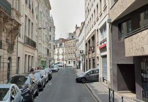 Local commercial à louer centre-ville Nantes - Transports en commun