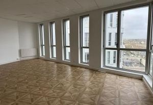 Location bureaux Saint-Nazaire - Gare et réseaux routiers