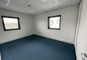 Vente bureaux Nantes - Proche périphérique et bus