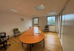 Vente bureaux Nantes centre - Proche transports en commun