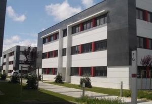 Location bureaux Saint-Herblain - Proche bus lignes 50, 93 et C3