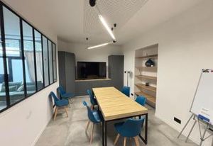 Vente bureaux Nantes - Cours des 50 Otages - Proche tram et bus