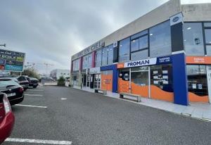 Location local commercial Orvault Grand Val - Proche périphérique