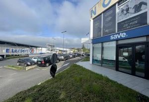 Location local commercial Orvault Grand Val - Proche périphérique