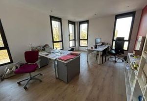 Local d'activité à louer Nantes - Proche A11 et périphérique