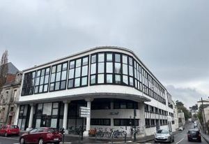 Vente bureaux Nantes centre - Parkings sécurisés et transports