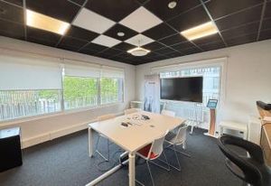 Bureaux à vendre/nanterre - Quartier Création - Tram & bus à proximité