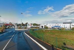 Location local commercial Thouaré-sur-Loire - Route de Nantes