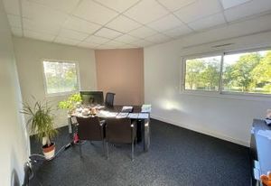 Vente bureaux Vertou - Bâtiment indépendant, proche gare et bus