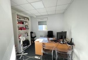 Vente bureaux Vertou - Bâtiment indépendant, proche gare et bus