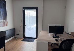 Vente bureaux Nantes - Proche rocade et transports en commun