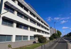 Vente ou location bureaux Nantes - Proche tram, bus et autoroutes
