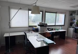 Vente ou location bureaux Nantes - Proche tram, bus et autoroutes