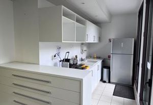 Vente bureaux Nantes quartier Guisthau - Tram et bus à proximité