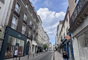 Bureaux vente/location Nantes centre - Rue Franklin, fibre optique