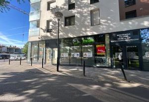 Location local commercial Saint-Herblain - Carrefour des Châtaigniers
