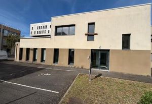 Vente bureaux Nantes centre - Proche pont Cheviré et transports