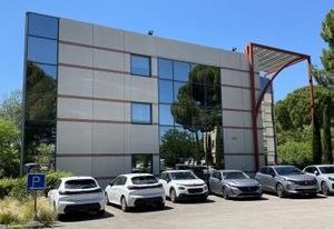 Location bureau Montpellier Millénaire - Proche transports et services