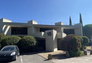 Bureaux à louer Montpellier Parc Club - Proche bus, autoroute et gare