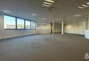 Location bureaux Pessac - Proche rocade et transports en commun