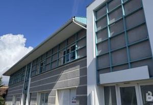 Bureaux rénovés à vendre Pessac - Proche bus et rocade