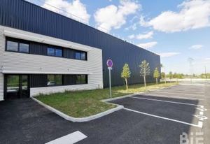 Local d'activité à louer Ambarès-et-Lagrave - Proche A10