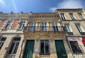 Bureaux à louer Bordeaux - Vue Garonne, tram et bus