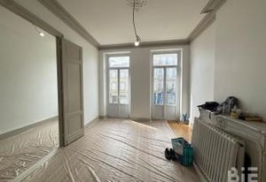 Location bureaux Bordeaux - Place Marie-Brizard, Tram D