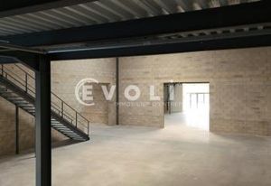 Locaux d'activité à louer Pierrelatte - Proximité A7 et Bollène