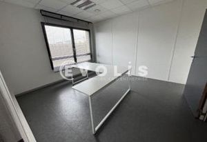 Location bureaux Dury - Proche Amiens et autoroutes A1, A16, A29