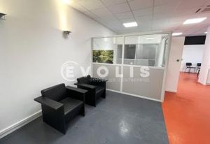 Location bureaux Amiens - Proche autoroutes A1, A16, A29 et gare SNCF