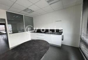 Location bureaux Dury - Proche Amiens et autoroutes A1, A16, A29