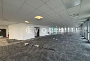 Location bureaux Amiens - Proche gare, bus et autoroutes
