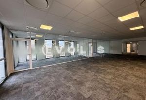 Location bureaux Amiens - Proche gare SNCF et transports en commun
