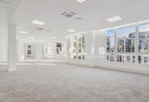 Bureaux à vendre Chessy - Proche RER A, autoroute A4 et Val d'Europe