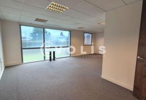 Location bureaux Magny-le-Hongre - Proche A4, RER et aéroport