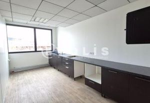 Bureaux à vendre Chelles - Proche gare RER E et bus
