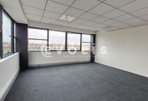 Bureaux à vendre Chelles - Proche gare RER E et bus