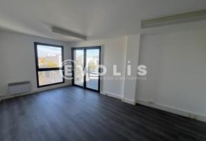 Location bureaux Joinville-le-Pont - Proche RER A et autoroutes A4 et A86
